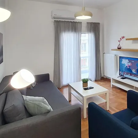 Apartment Minimalist Newly Renovated 1bd Near The Center Athens
